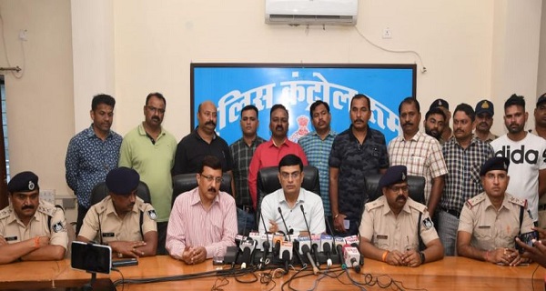 JABALPUR: बिहार के तीन ठगों को पुलिस ने किया गिरफ्तार, नौकरी का झांसा देकर बेरोजगार युवकों के साथ की लाखों रुपए की ठगी