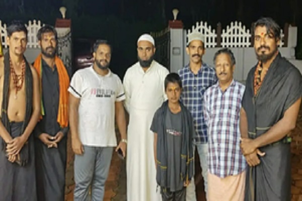 कर्नाटक : सबरीमाला तीर्थयात्रियों को राज्य की इस मस्जिद में मिला आश्रय, पूजा की भी दी अनुमति