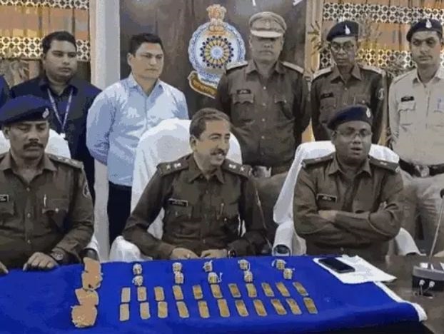 Chhattisgarh: महासमुंद में कार से मिला 2 करोड़ का सोना, वाहन चेकिंग के दौरान पुलिस ने पकड़ा, 6 दिन में दूसरी बड़ी कार्रवाई