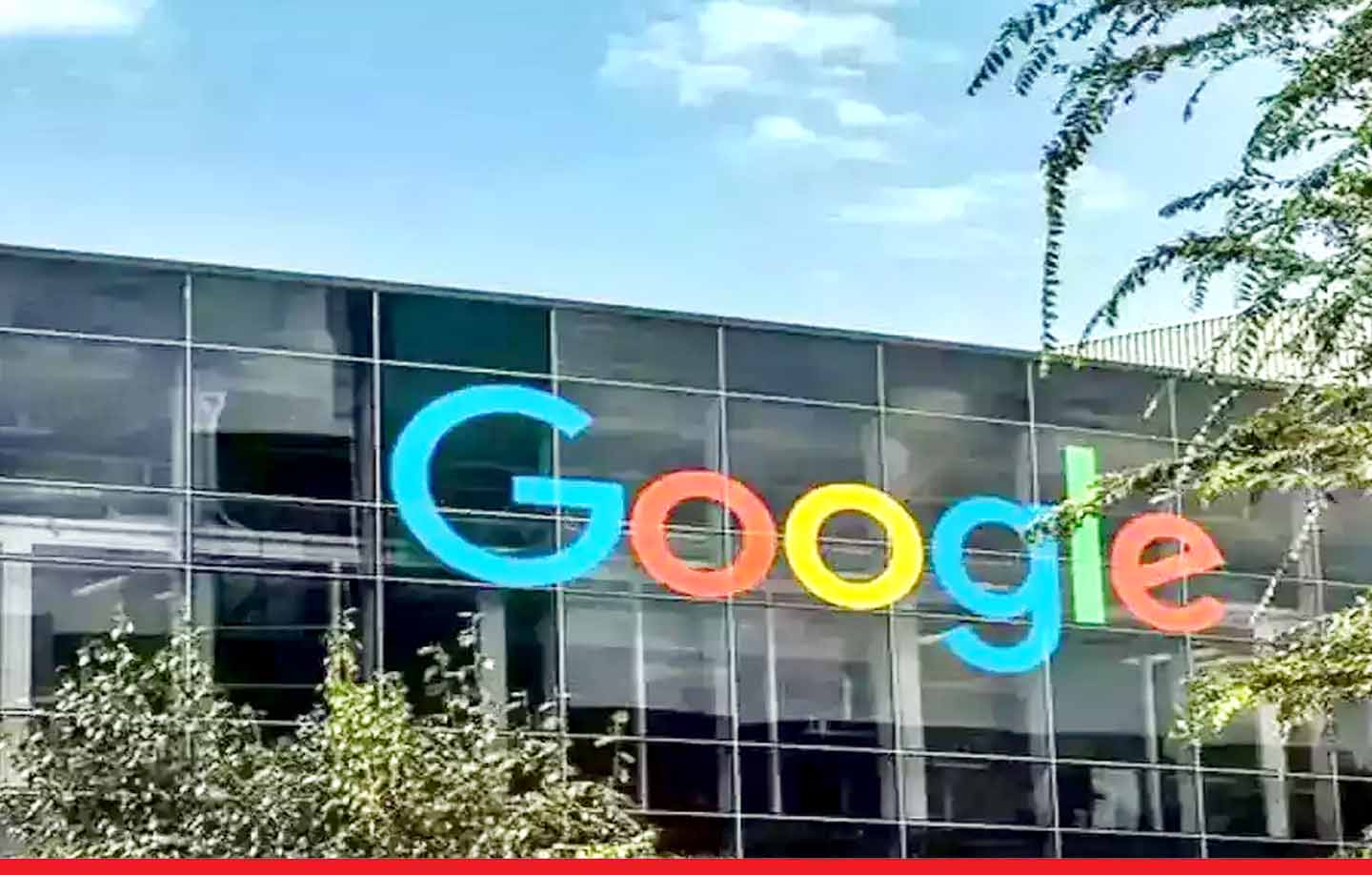 सरकार की सख्ती के बाद बैकफुट पर गूगल, Play Store से नहीं हटेंगे इंडियन ऐप्स