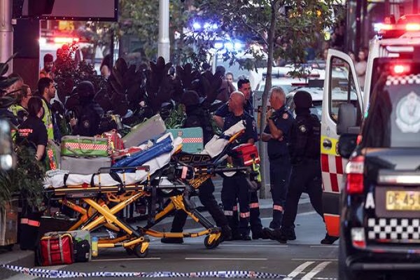 ऑस्ट्रेलिया: सिडनी के मॉल में चाकूबाजी की घटना, 5 की मौत, पुलिस ने मार गिराया हमलावर