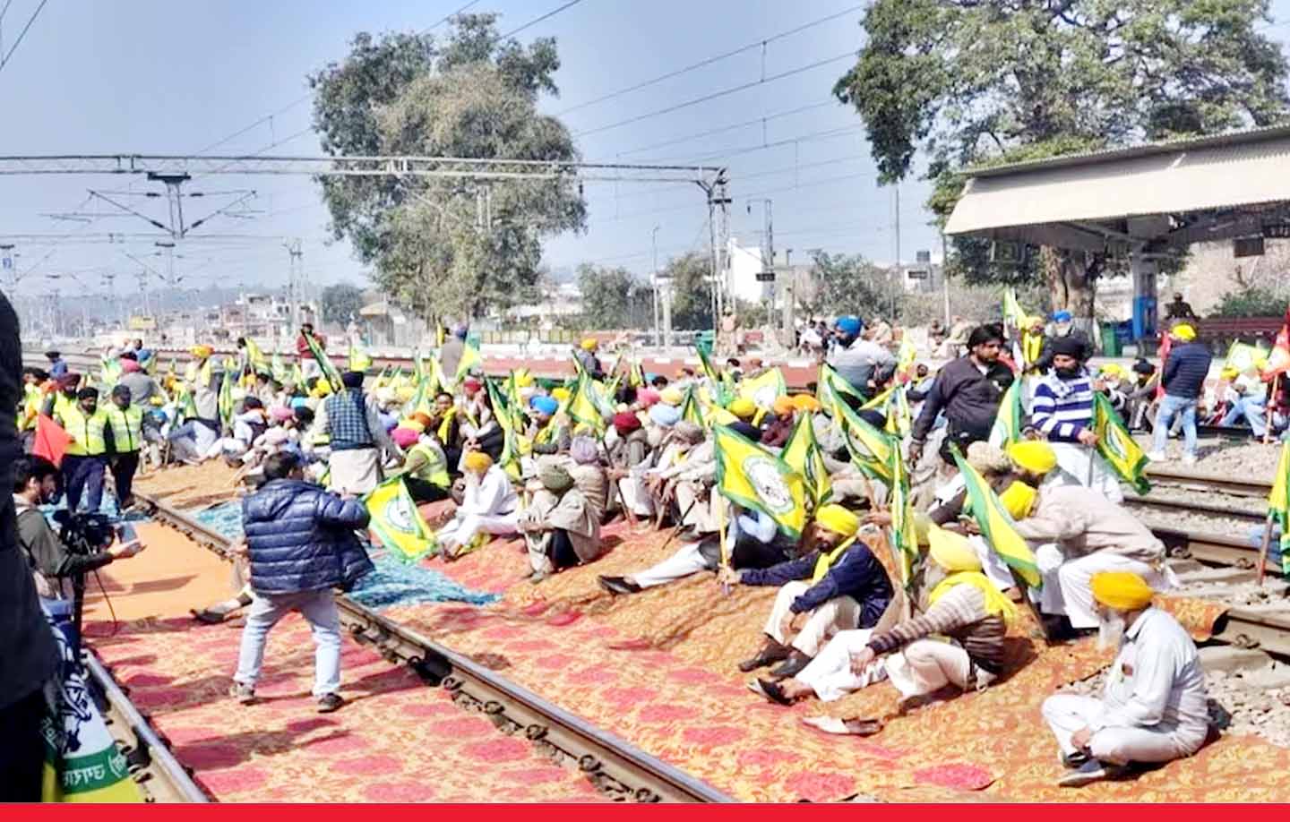 पंजाब और हरियाणा में चल रहे किसान आंदोलन की वजह से आज ये ट्रेनें प्रभावित रहेंगी