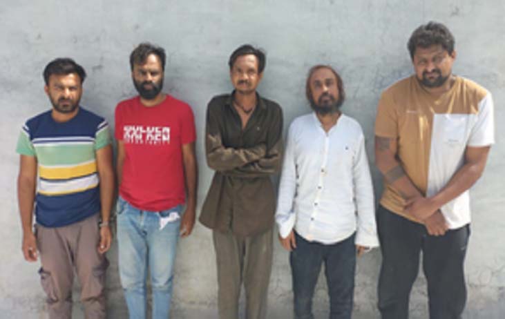 गुजरात-राजस्थान में 230 करोड़ की ड्रग्स बरामद, 7 गिरफ्तार, 3 लैब्स का भी भंडाफोड़