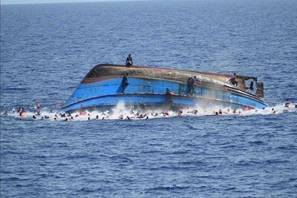 अरब सागर में 200 प्रवासियों से भरी नाव पलटी, 41 लोगों की मौत, 90 से ज्यादा लोग लापता
