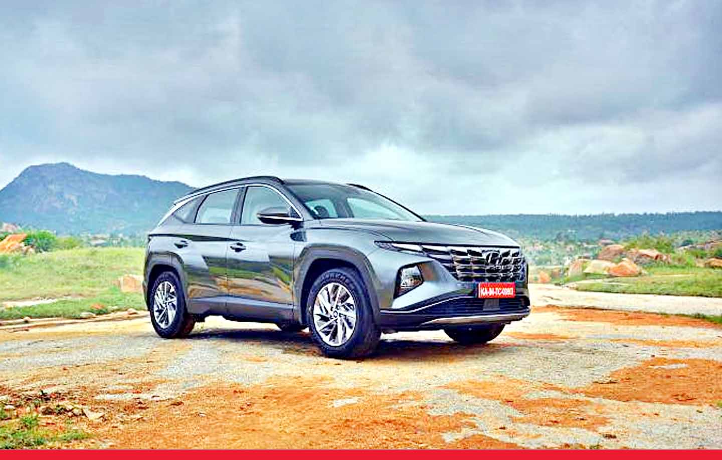 2 लाख रुपये तक सस्ती मिलेगी ये धाकड़ SUV, मिल रही बंपर छूट