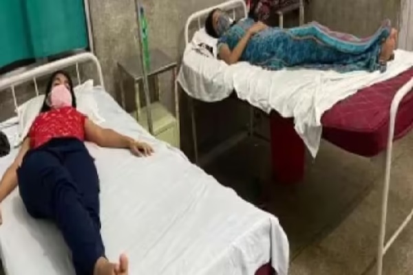 एमपी : सरकारी छात्रावास में एक साथ 40 से अधिक लड़कियां हुईं बीमार, 10 की हालत गंभीर