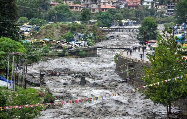 उत्तराखंड में भारी वर्षा से मची तबाही, 5 लोगों की मौत, आईटीबीपी जवान समेत चार लापता