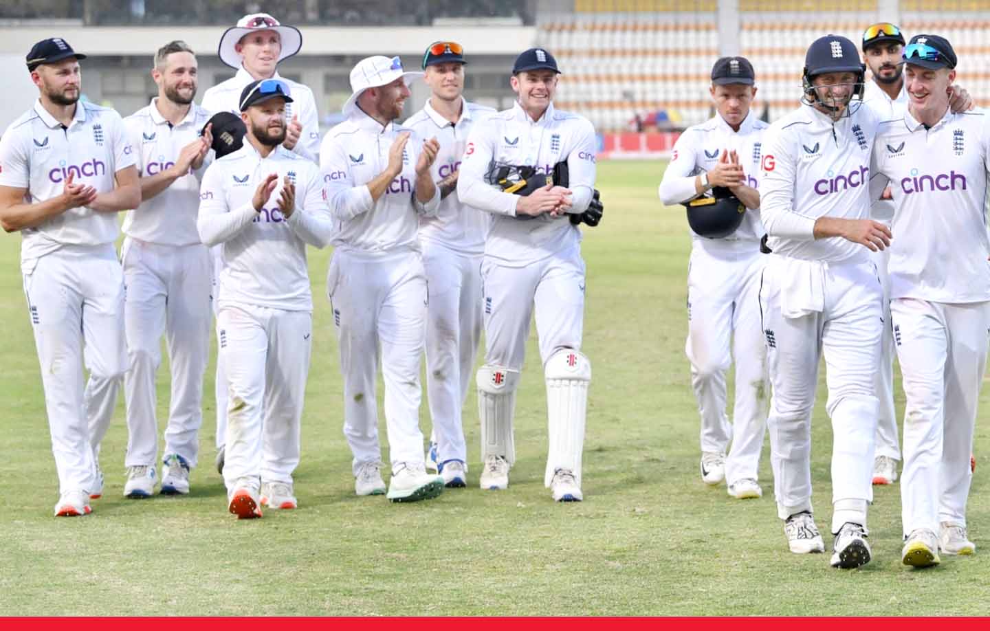 पहले टेस्ट में पाकिस्तान की शर्मनाक हार, इंग्लैंड ने पारी और 47 रनों से हराया