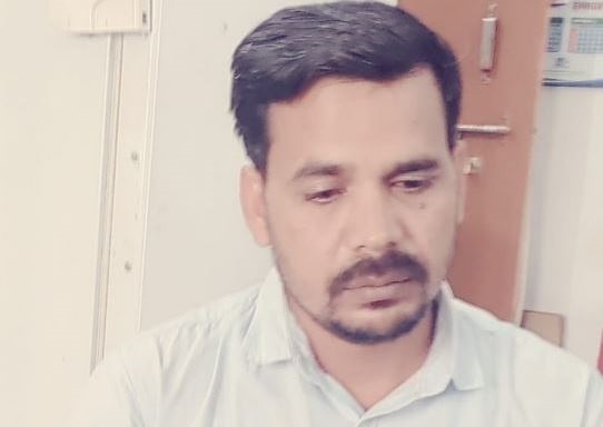 MP: पशु चिकित्सा अधिकारी ले रहा था 20 हजार रुपए की रिश्वत, जबलपुर लोकायुक्त टीम ने रंगे हाथ पकड़ा