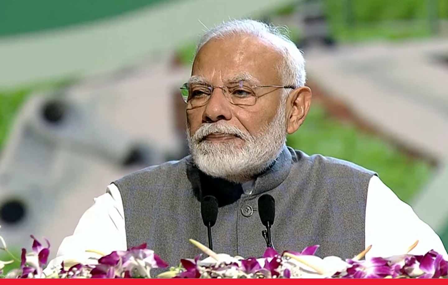 पीएम मोदी ने फर्टिलाइजर कंपनियों के लिए विशेष पैकेज को दी मंजूरी, सस्ते मिलेंगे खाद