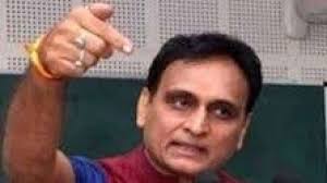 RSS नेता का बड़ा खुलासा: डिबेट के लिए एंकर ने मुझसे कहा- मुसलमानों की टोपी-दाढ़ी पर बोलना होगा