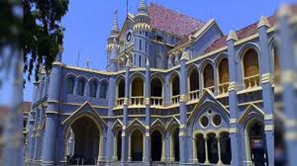 MP: हाईकोर्ट ने गेस्ट टीचर की PHD की अनिवार्यता पर लगाई रोक