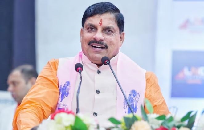 MP के 4 लाख अफसर-कर्मचारियों की बल्ले-बल्ले, मिलेगा प्रमोशन, सीएम बोले निकाल लिया है पदोन्नति का रास्ता, कैबिनेट में जल्द आएगा प्रस्ताव