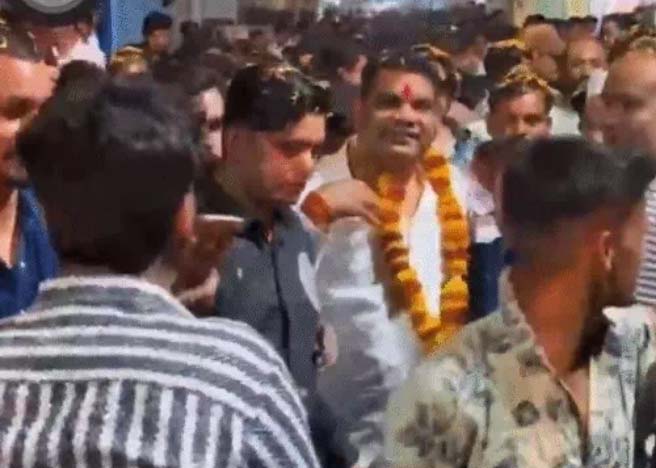 जबलपुर: कांग्रेस MLA के भाई के जन्मदिन पर हर्ष-फायरिंग