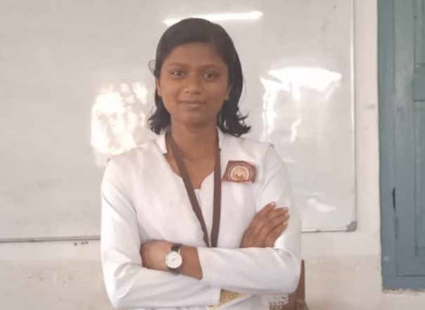 MP: गांव की बेटी शिवानी ने दसवीं में 90 प्रतिशत आंक प्राप्त कर सिवनी जिले का नाम किया रोशन