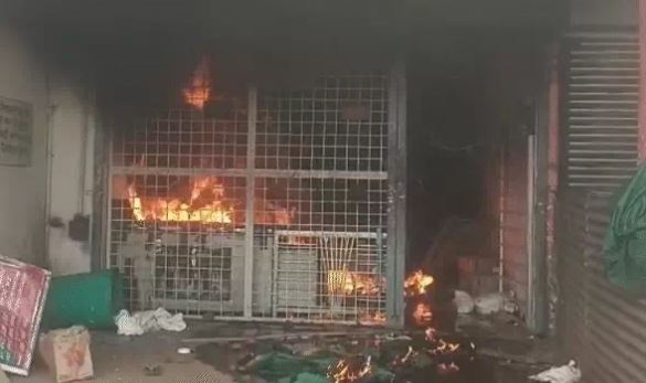 MP: सिवनी में दो युवकों की हत्या, आक्रोशित परिजनों