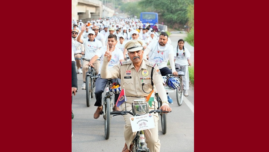 छोडो शर्माना अच्छे स्वास्थ्य के लिए साइकिल से करो आना- जाना