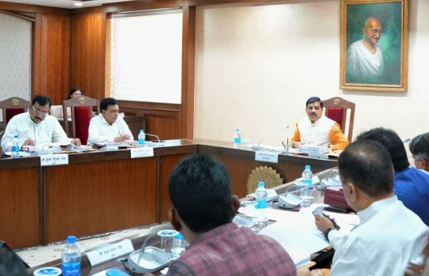 MP में कर्मचारियों-अधिकारियों को 9 साल बाद मिलेगा प्रमोशन