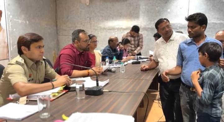 रायपुर: आर्थिक रूप से कमजोर यश को मिलेगा छात्रावास में प्रवेश