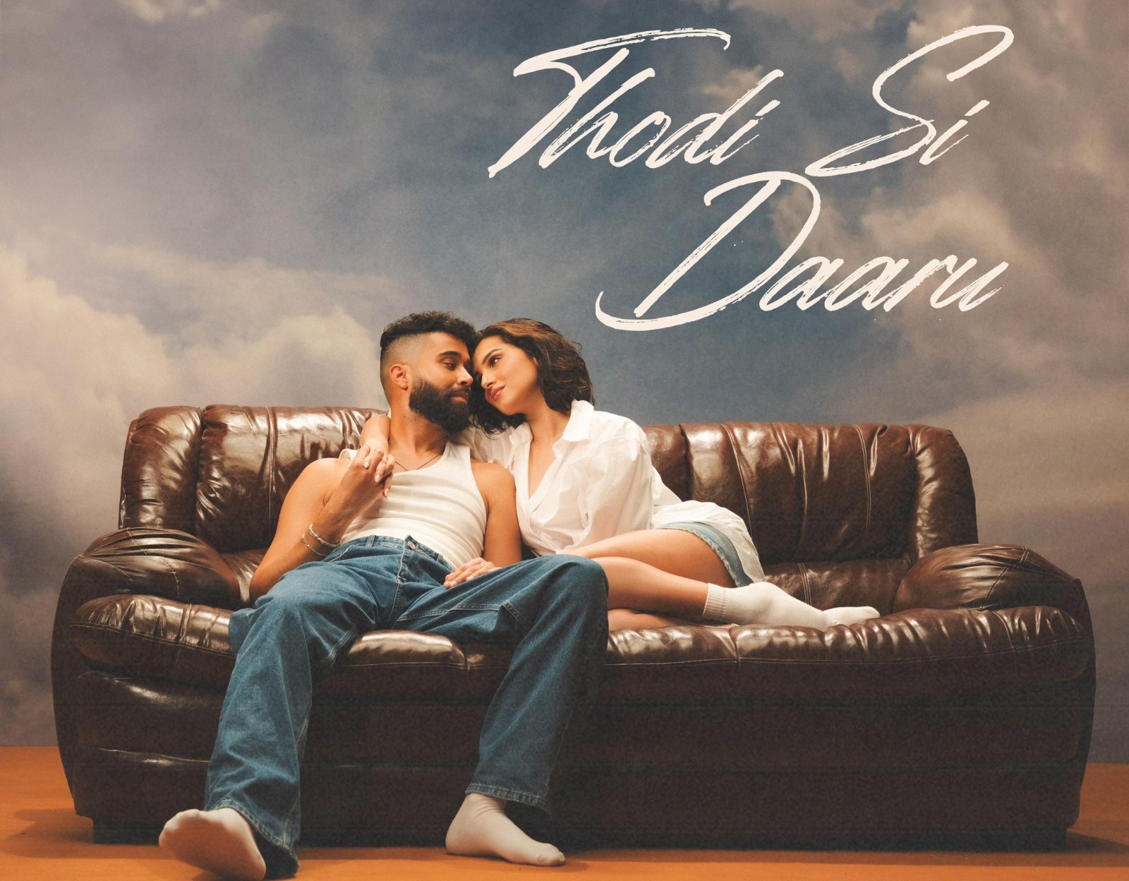 श्रेया घोषाल के साथ एपी ढिल्लों का मज़ेदार ट्रैक "थोड़ी सी दारू" रिलीज़ 