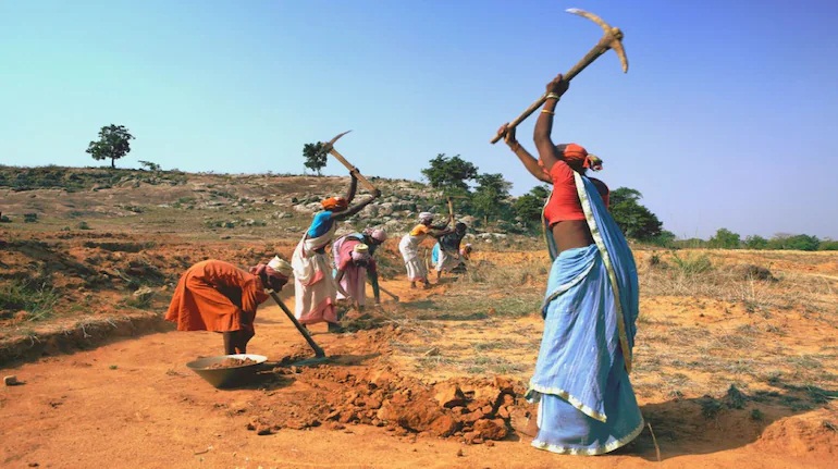 भारत की महिला श्रमिक भागीदारी 20‑30 वर्षों में G20 देशों के स्तर तक नहीं पहुँच पा रही