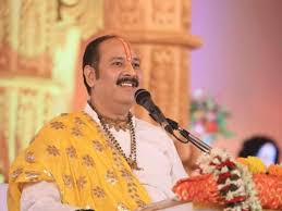 कथावाचक प्रदीप मिश्रा के कुबेश्वर धाम में मची भगदड़