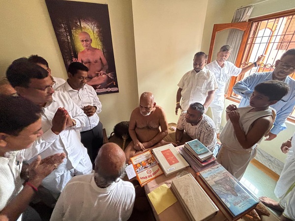 जबलपुर: समाज को जोड़ने हेतु समरसता सेवा संगठन का प्रयास सराहनीय: आचार्य श्री समय सागर जी