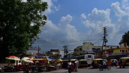 MP: उज्जैन-इंदौर में धूप खिलेगी, जबलपुर, भोपाल में छाए रहेगे बादल, 9 जिलों में होगी बारिश