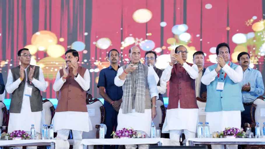 एमपी: रेल कोच निर्माण परियोजना की रक्षामंत्री राजनाथ सिंह ने रखी आधारशिला, 1800 करोड़ से होगा तैयार