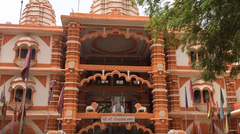 Aaj Ka Din: शुक्रवार, 15 अगस्त 2025, शीतला माता देती हैं जीवन में सुख-शांति!