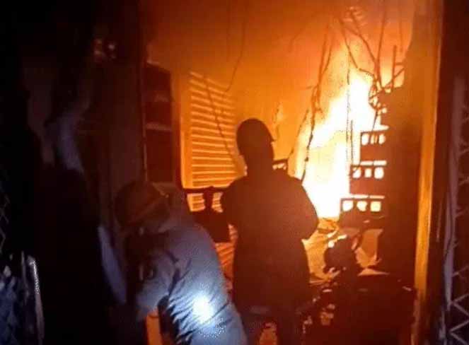 बिल्डिंग में लगी भीषण आग, बेंगलुरु में राजस्थान के 5 लोगों की मौत, पत्नी और 2 बच्चे भी जिंदा जले