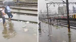 महाराष्ट्र में भारी बारिश, मुंबई में जनजीवन अस्त-व्यस्त, कई विमानों की लैंडिंग रद्द, यातायात जाम