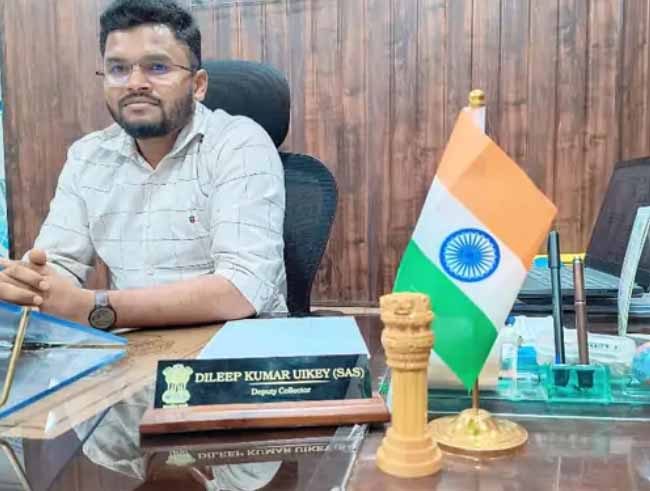 छत्तीसगढ़ : डिप्टी कलेक्टर ने महिला सिपाही को अंडमान ले जाकर किया रेप, 3 बार गर्भपात कराया