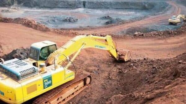 सिंगरेनी कोलियरीज कंपनी लिमिटेड ने कर्नाटक में सोने और तांबे के खनन लाइसेंस हासिल किए