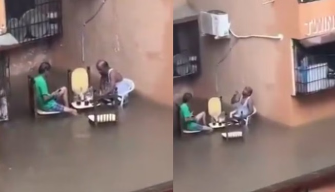 “टेंशन नहीं लेनेका, आय एम मुंबई”, घुटने तक पानी में ड्रिंक का मज़ा लेते युवकों का वीडियो