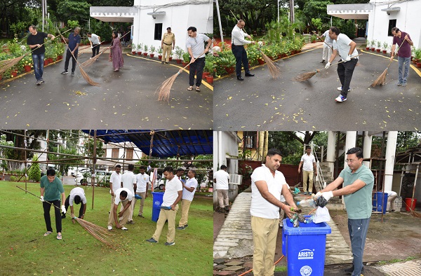रायपुर: राजभवन परिसर में अधिकारियों-कर्मचारियों ने की साफ-सफाई