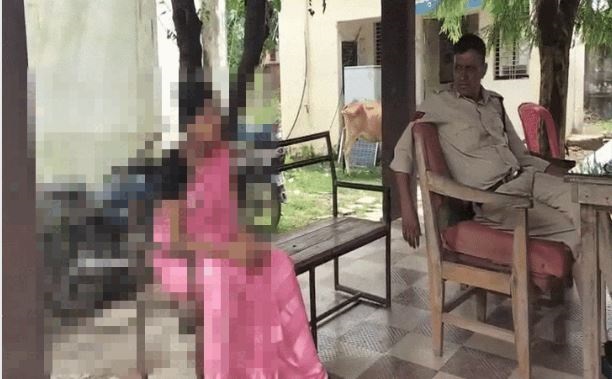 MP: खरगोन में पति-बच्चों को छोड़कर भागी महिला ने रीवा में की प्रेमी से शादी