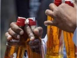 बिहार चुनाव में फिर पक्की दारू-पक्का वोट की गूंज