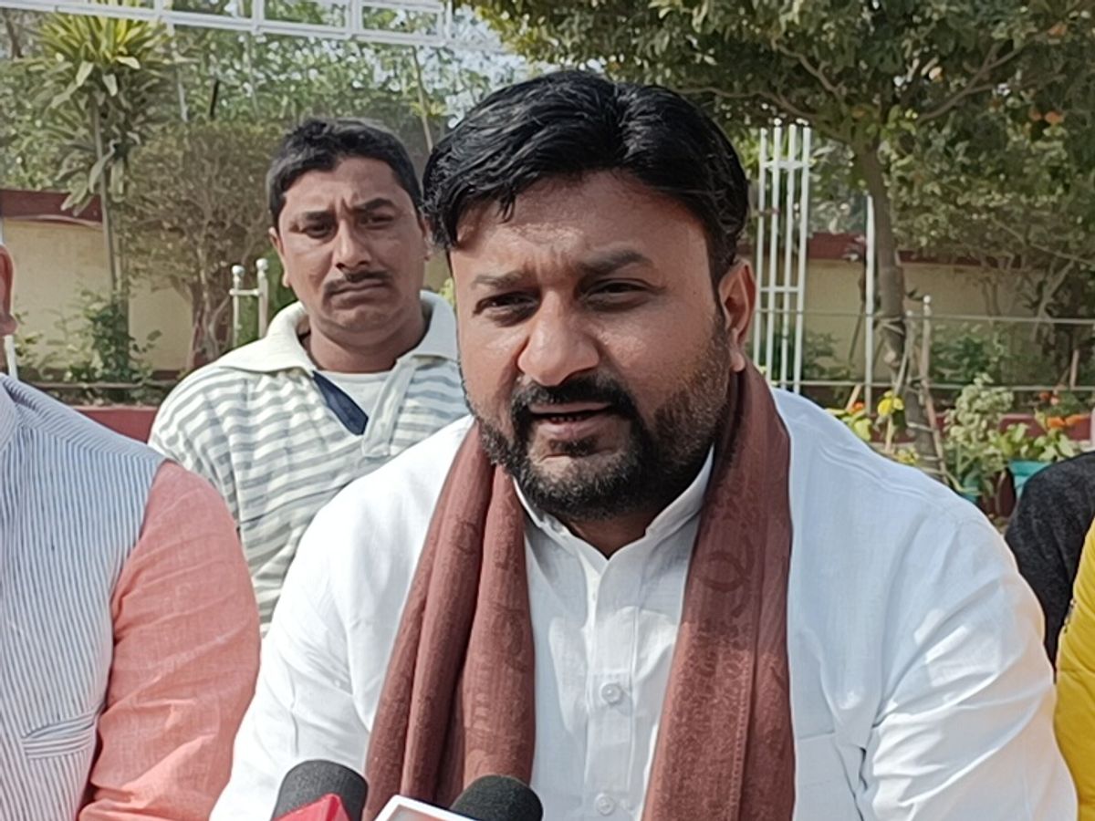 लखनऊ में आयेगा राजनाथ के बाद बेटे नीरज का दौर!