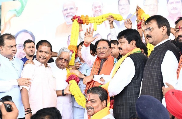 रायपुर: जापान और दक्षिण कोरिया के सफल विदेश दौरे से वापस लौटे मुख्यमंत्री साय