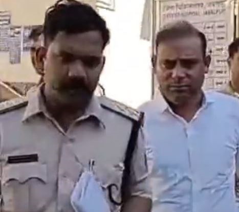 जबलपुर में अस्पताल संचालक अमित खरे गिरफ्तार, पत्रकार पर साथियों के साथ मिलकर किया था हमला