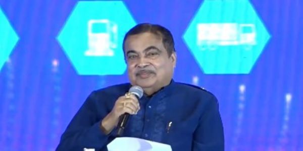 पेड, राजनीतिक अभियान: गडकरी ने सोशल मीडिया विरोध पर पलटवार करते हुए E20 पेट्रोल को बताया भविष्य की नीति