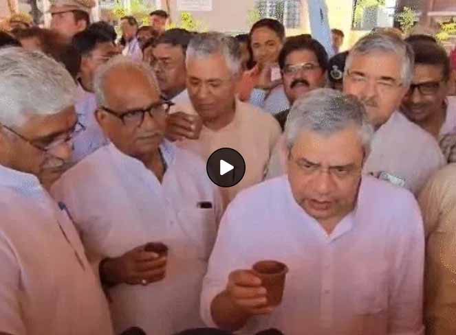 रेलमंत्री अश्विनी वैष्णव ने कहा- देश भर के रेलवे स्टेशनों पर पाली में बने कुल्हड़ में बिकेगी चाय
