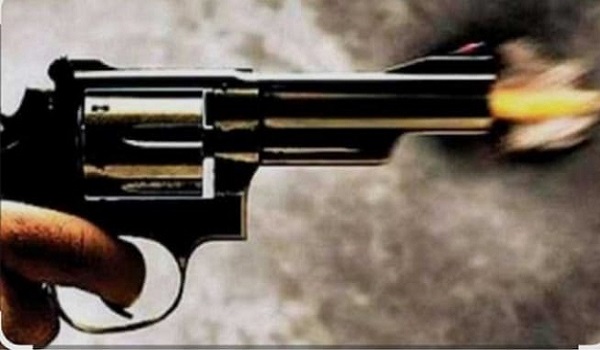 झारखंड प्रदेश के धनबाद में आउटसोर्सिंग कंपनी के वाइस प्रेसिडेंट पर जानलेवा हमला