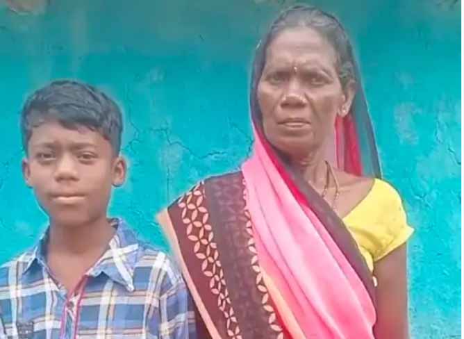 मन्नत पूरी हुई तो नवरात्रि पर महिला ने जीभ काटकर मां दुर्गा को चढ़ाया, कहा- माता ने चमत्कार किया