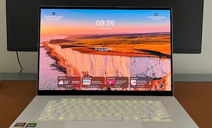 Asus ROG Zephyrus G16 (2024) का डिटेल्ड लॉन्ग-टर्म रिव्यू: 2025 में गेमिंग और परफॉर्मेंस के लिए क्या यह अब भी सही चुनाव है?