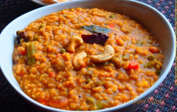 घर-घर की थाली में कर्नाटक का स्वाद बिसी बेली भात की खुशबू ने बढ़ाई रसोई की रौनक