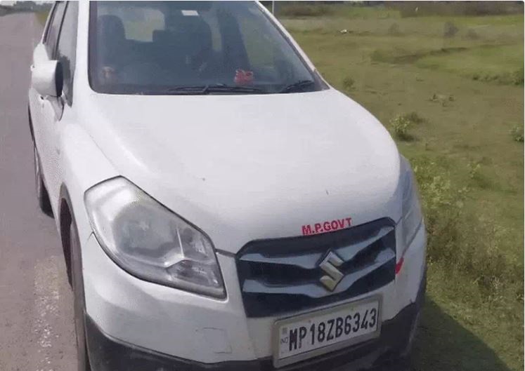 जबलपुर से लौट रही महिला बाल विकास अधिकारी के साथ लूट, मोबाइल, कार की चाबी, 20 हजार छीने