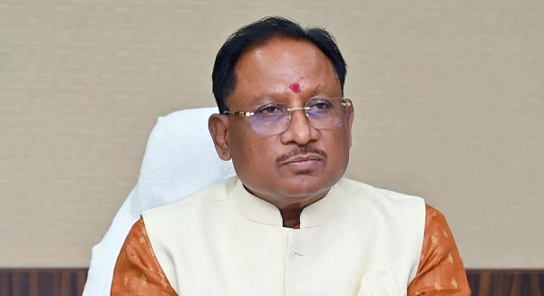 छत्तीसगढ़ में बड़ा राजनीतिक उलटफेर! 35 निगम और मंडल अध्यक्षों को मंत्री का दर्जा, 13 कैबिनेट और 22 राज्य मंत्री बनाए गए