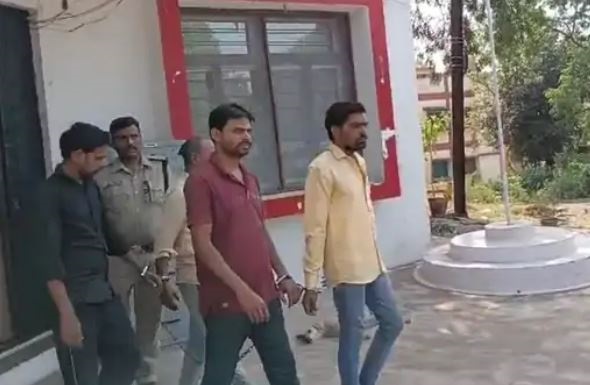 पांच बदमाशों ने युवक की हत्या कर कटनी-जबलपुर रेलवे ट्रेक पर फेंकी लाश, लाठियों से पीट-पीट कर मारा..!